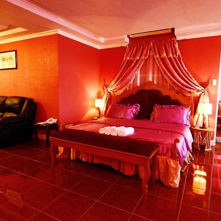 Jaimee'S Hotel, Resort And Restaurant Maasin  Camera foto