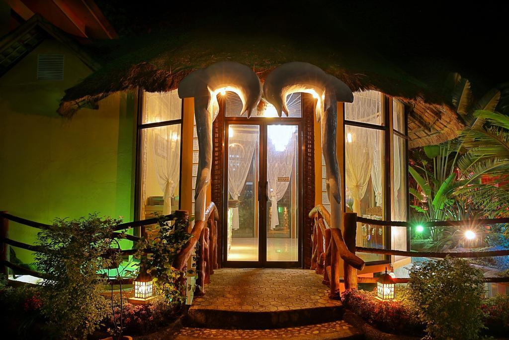 Jaimee'S Hotel, Resort And Restaurant Maasin  Esterno foto